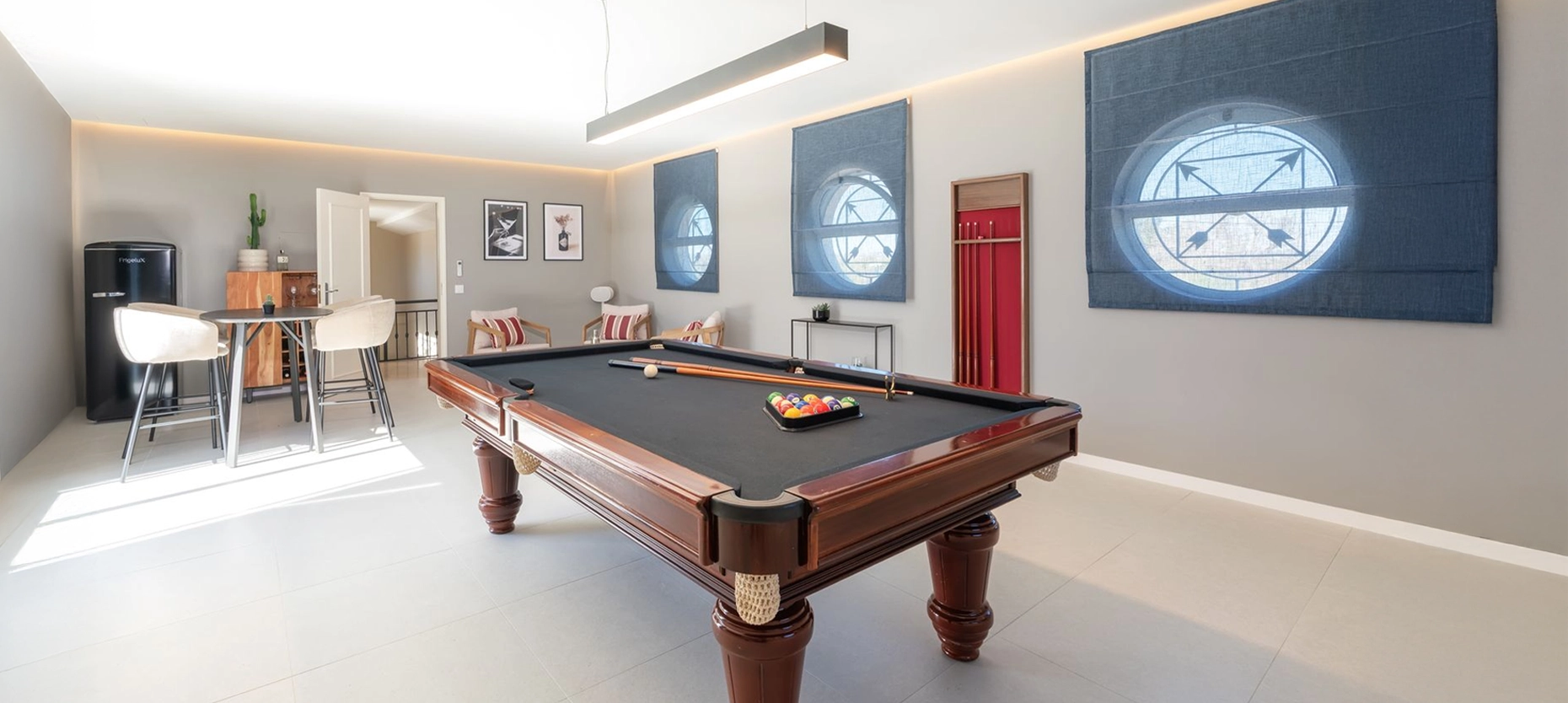 gallery 7